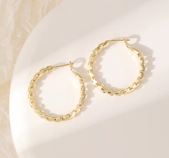 Gracee Jewellery Gold Interlocking Links Hoop Earrings