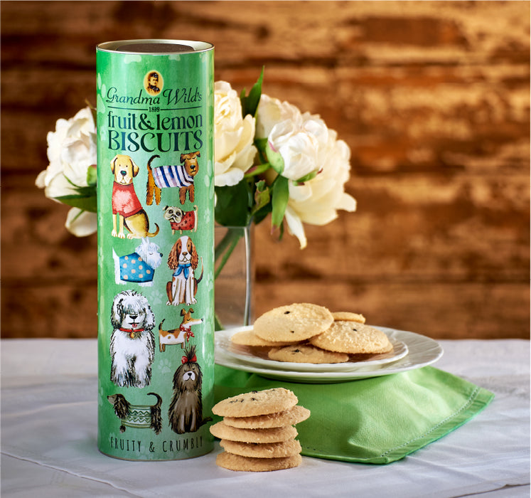 Grandma Wild's Embossed Dogs In Jumpers Chocolate Chip Biscuits Tube