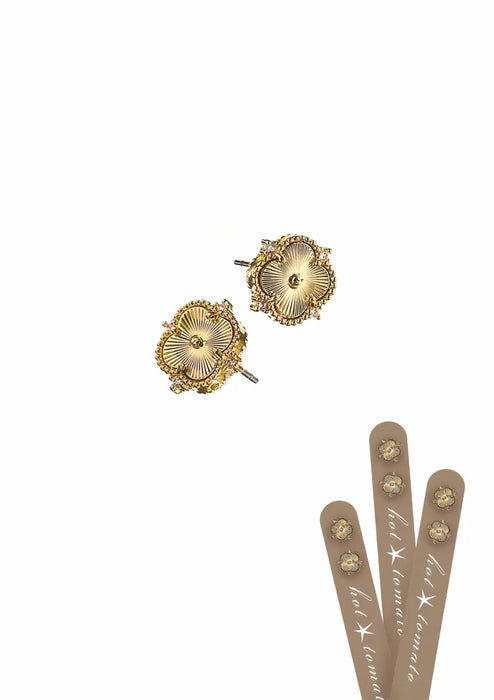 Hot Tomato Quatrefoil Shimmer Gold/Clear Studs