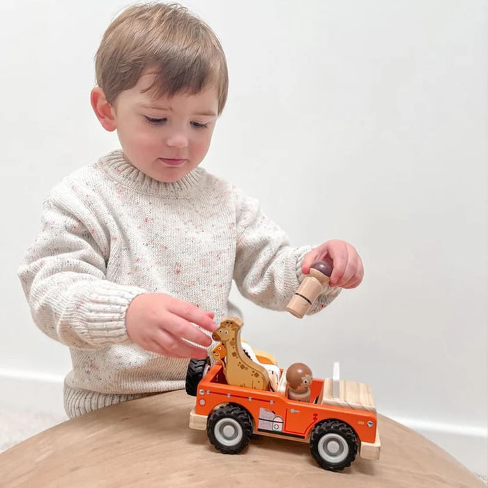Inside Out Toys Safari Jeep Play Set