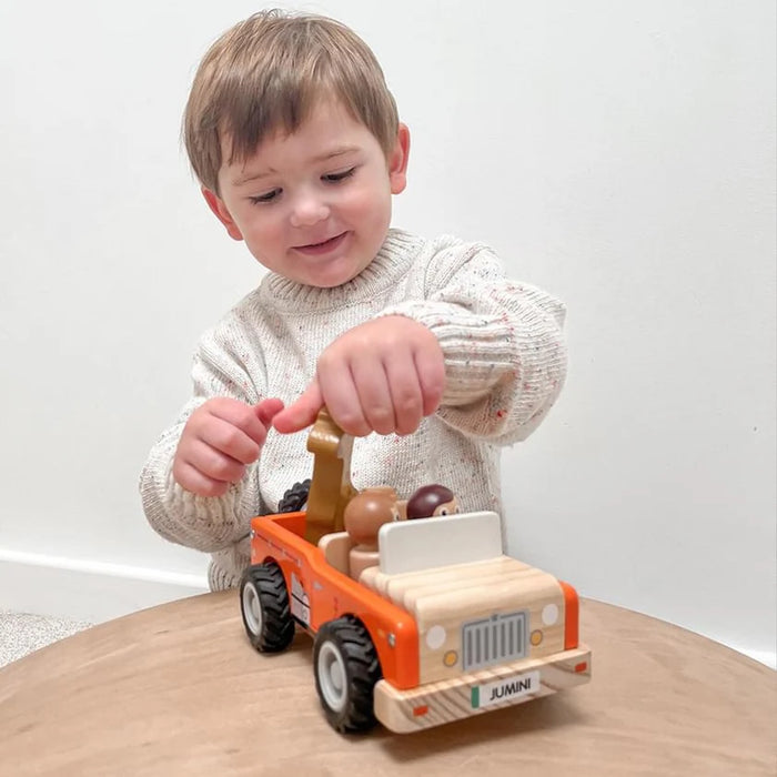 Inside Out Toys Safari Jeep Play Set