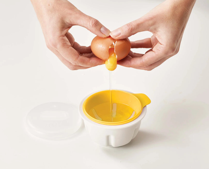 Joseph Joseph M-Poach™ Yellow Microwave Egg Poacher