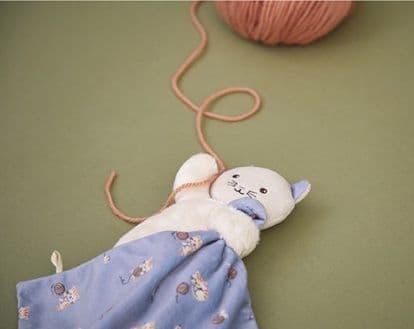 Kaloo Doudou Lilac Cat Comforter