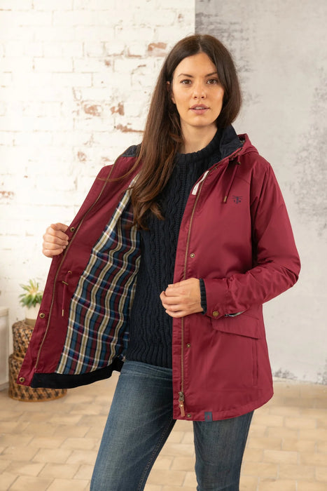 Lighthouse Women's Kendal Raincoat In Berry