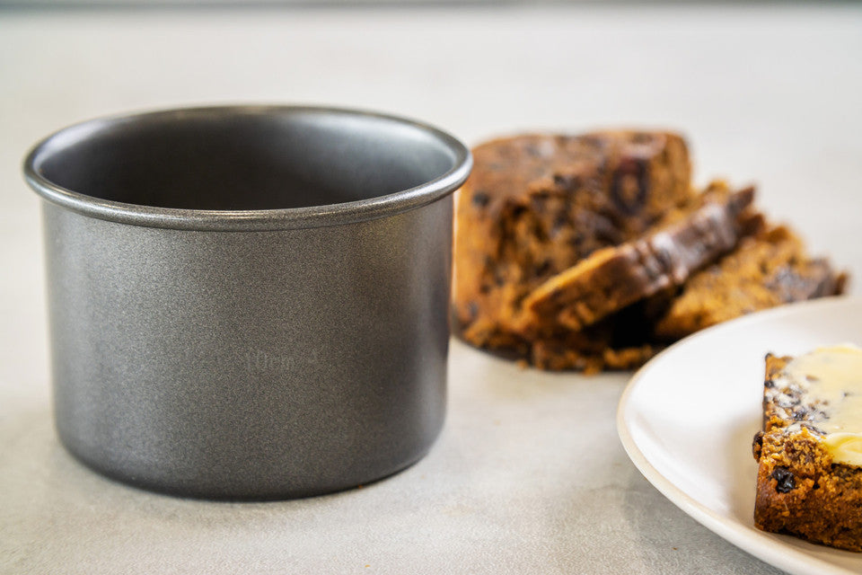 MasterClass Non-Stick Loose Base Deep Cake And Pork Pie Pan