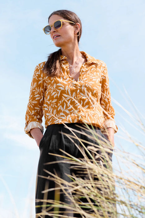 Seasalt Women's Larissa Shirt Smudged Leaves Spice
