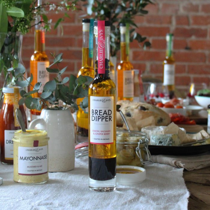 Charlie & Ivy's Lemon, Balsamic & Juniper Berry Bread Dipper