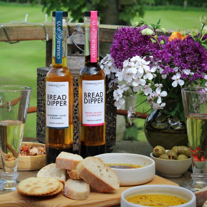 Charlie & Ivy's Lemon, Balsamic & Juniper Berry Bread Dipper