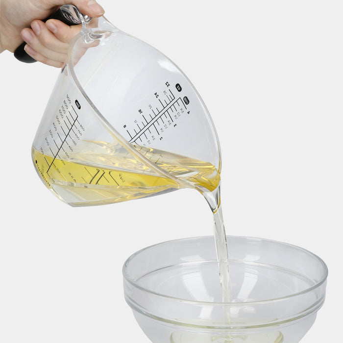 MasterClass Angled Measuring Plastic Jug Jug 1L