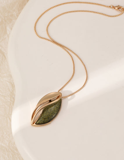 Gracee Jewellery Gold Short Necklace with Green Tones