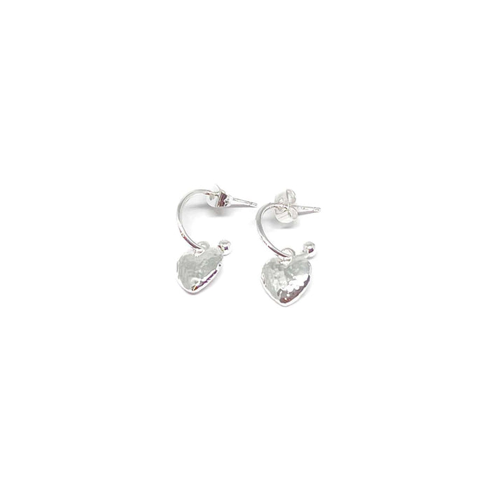 Clementine Nola Hammered Heart Earrings - Silver