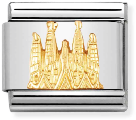 Nomination Classic Gold Relief Monuments Sagrada Familia Charm