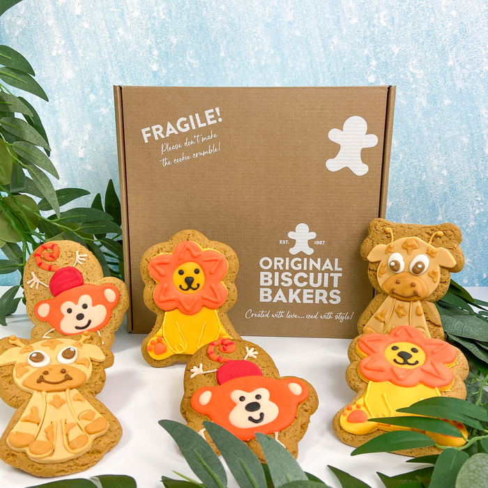 Cottage Delight Original Biscuit Bakers Iced Gingerbread Giraffe Biscuit