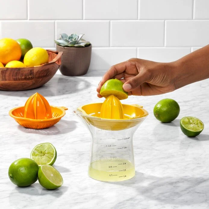 OXO 2-In-1 Citrus Juicer