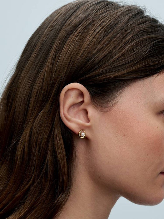 Pandora Organically Shaped Oval & Treated Freshwater Cultured Pearl Stud Earrings 14k Gold Plating