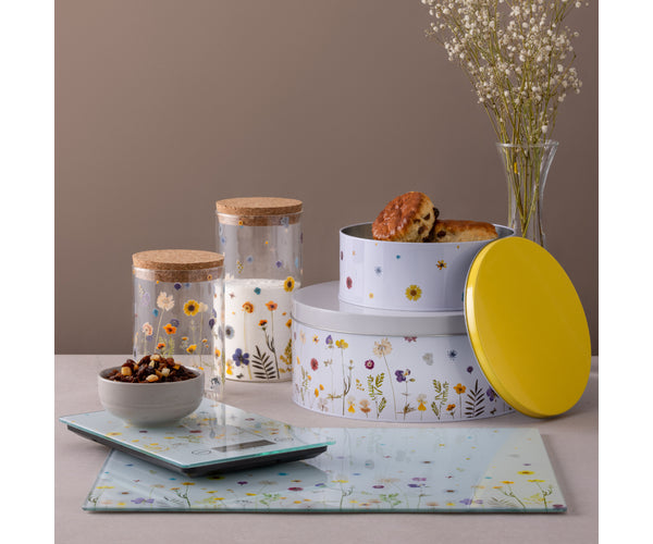 The Rayware Group Botanics Set Of 2 Cake Tins