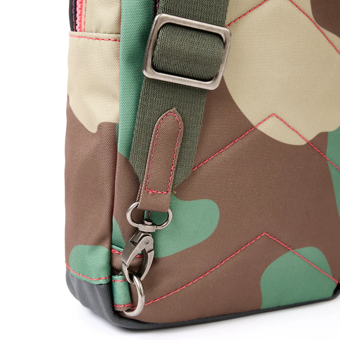 ROKA Willesden B Vintage Camo Nylon Bag