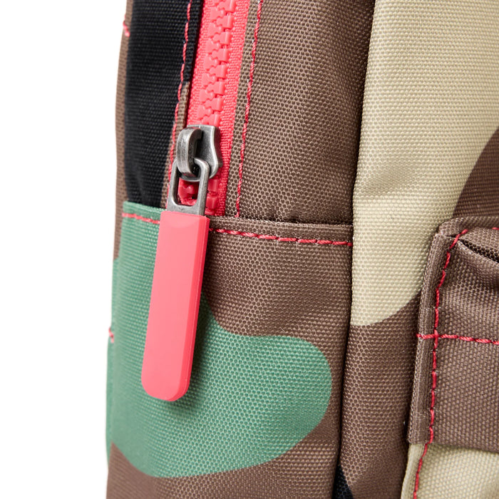 ROKA Willesden B Vintage Camo Nylon Bag