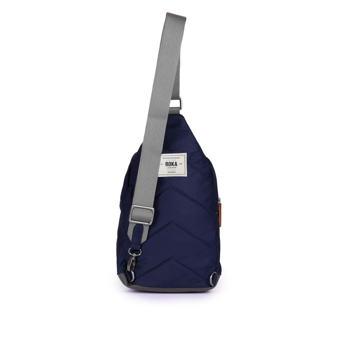 ROKA Willesden Sling Bag in Midnight