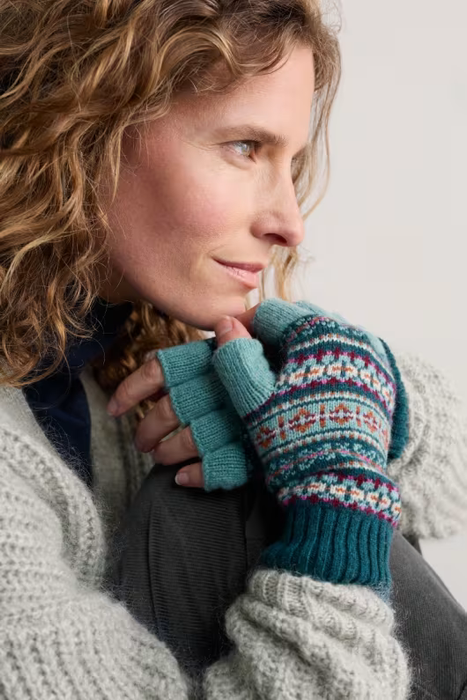 Seasalt Women's Mabyn Fingerless Fair Isle Gloves In Wheal Towan Seashore Mix