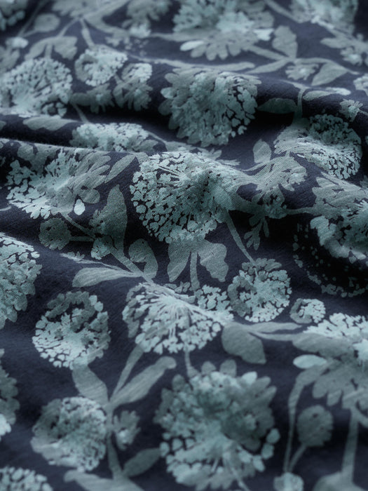 Seasalt Women's 3/4 Studio Glass Top In Allium Flowers Lichen