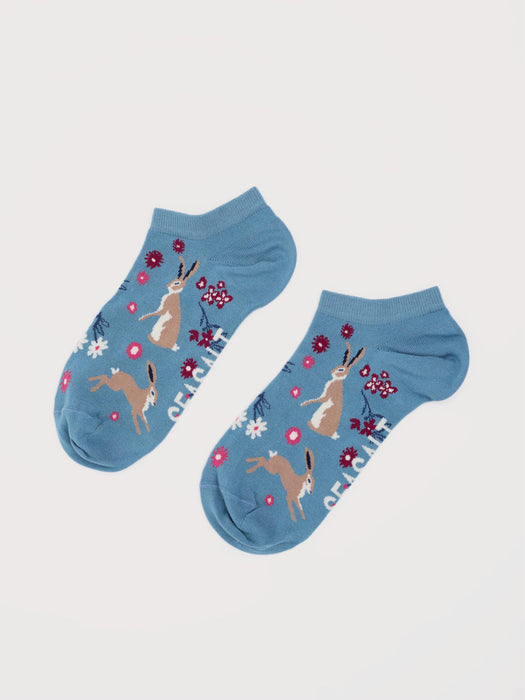 Seasalt Women's Bamboo Arty Trainer Socks In Hares Leap Seascape