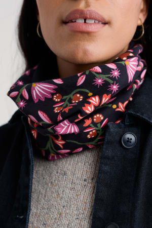 Seasalt Women's Heavyweight Handyband In Winter Wildflower Mix