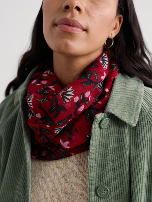 Seasalt Women's Pretty Circle Scarf In Winter Wildflower Carmine