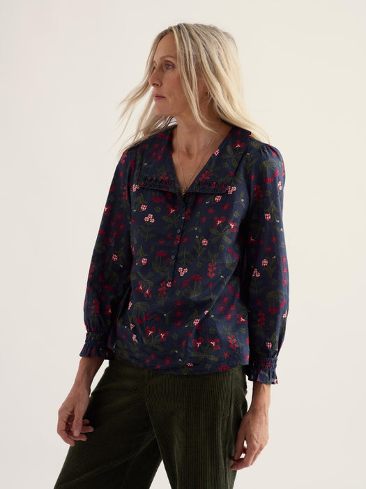 Seasalt Women's Ysella Top In Tapestry Flowers Maritime Mix