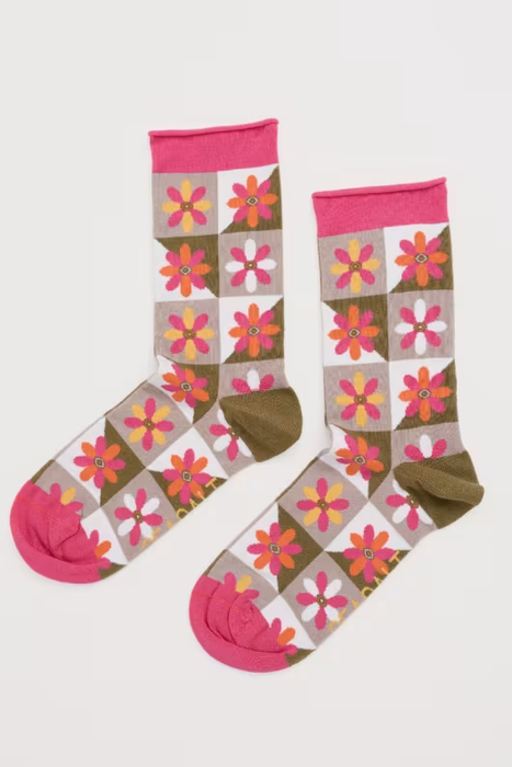 Seasalt Women's Arty Organic Cotton Socks In Floral Patchwork Tulip