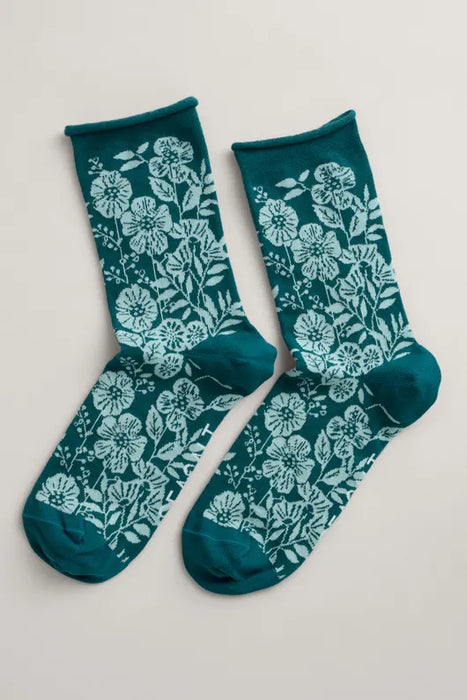 Seasalt Women's Arty Organic Cotton Socks Lace Floral Dark Fern