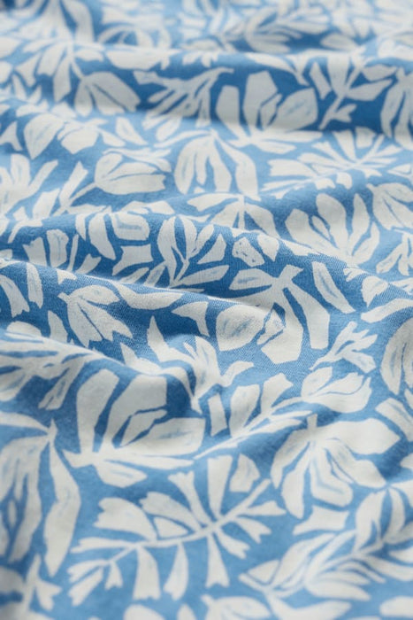 Great Plains Women's V-Neck Blouse In Cut Out Seaweed Clear Sky