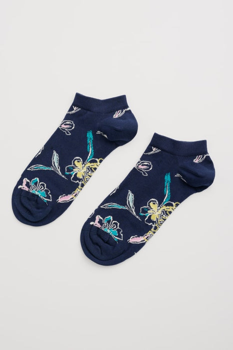 Seasalt Women's Arty Organic Cotton Trainer Socks In Linear Floral Night