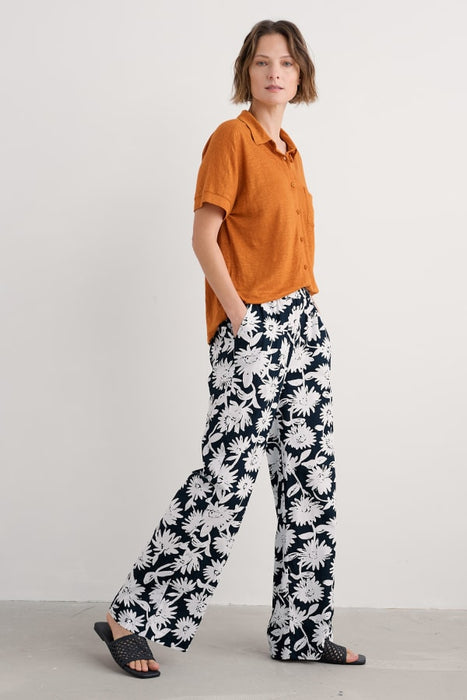 Seasalt Women's Poolfield Printed Trousers In Daisy Shadow Inkwell