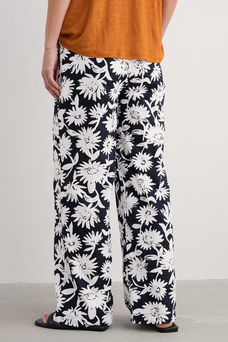 Seasalt Women's Poolfield Printed Trousers In Daisy Shadow Inkwell