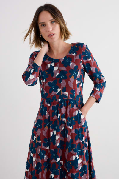 Seasalt Women's Enor 3/4 Sleeve Dress In Macro Flower Burgundy