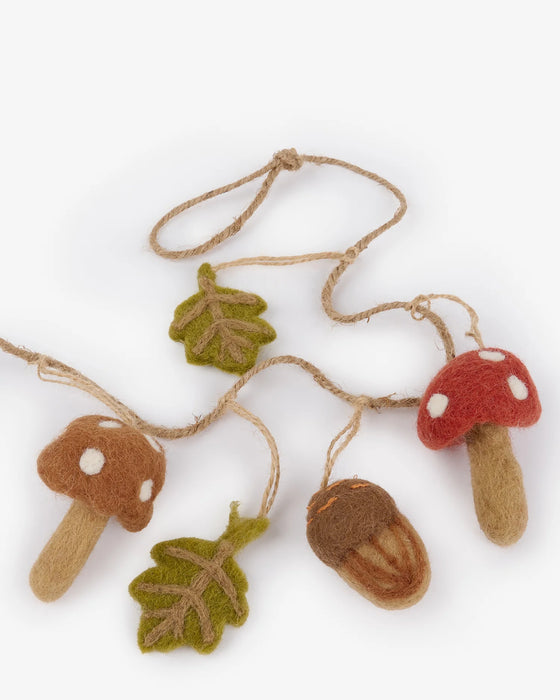 Sophie Allport Autumn Forage Garland