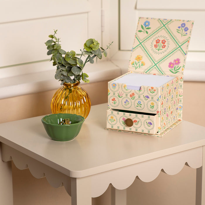 The Gifted Stationery Company Enchanted Garden Memo Cube