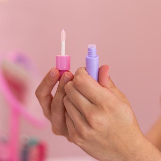 TOPModel Lip Gloss Set Headphone Style Case Beauty And Me