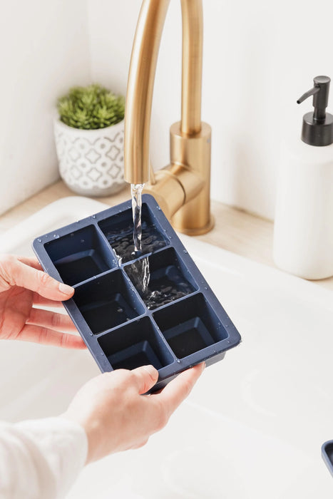 Uberstar Giant Ice Cube Tray and Lid