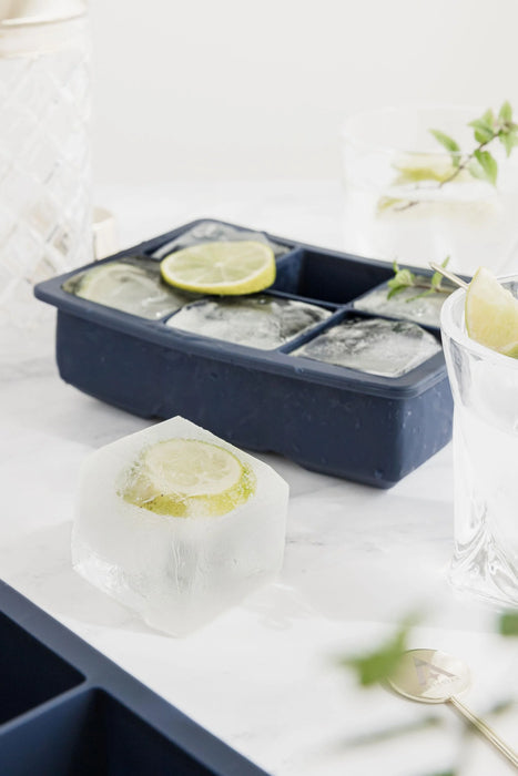 Uberstar Giant Ice Cube Tray and Lid