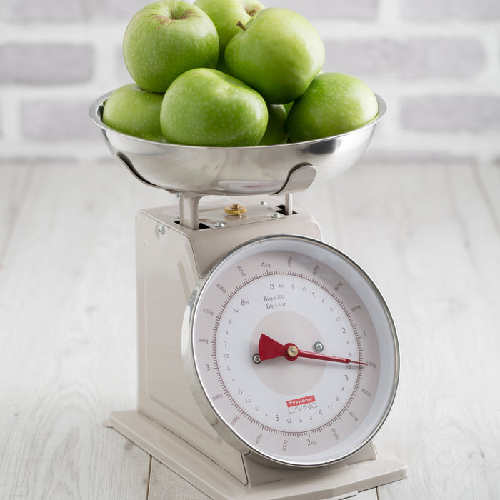 The Rayware Group Living Cream Weighing Scales