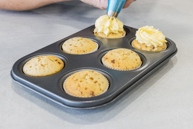 MasterClass Non-Stick 6 Hole Deep Baking Pan