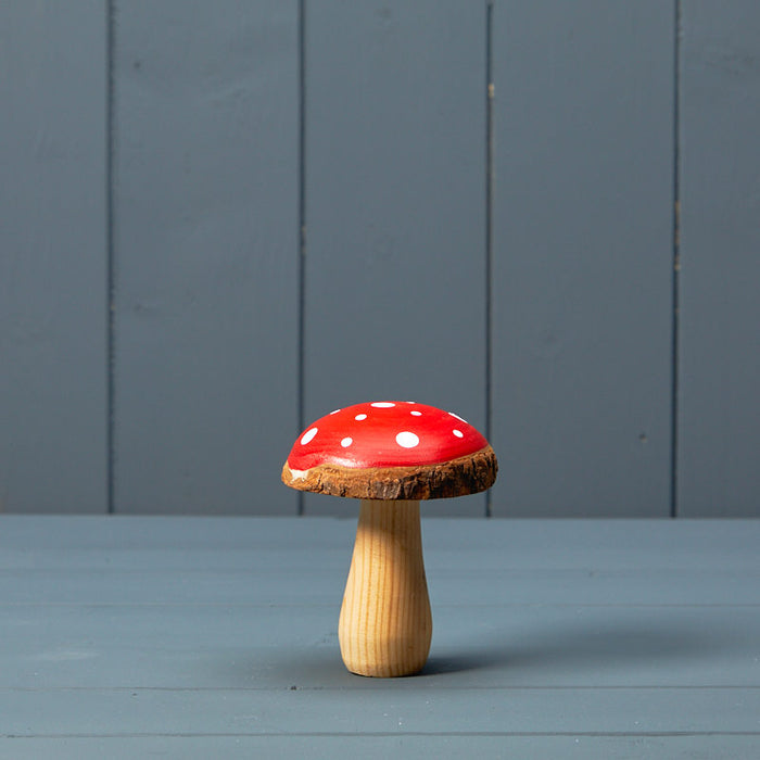 Satchville Red Wooden Mushroom Decoration
