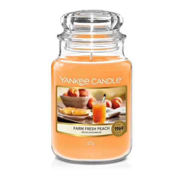 Yankee Candle Farm Fresh Peach Medium Jar Candle
