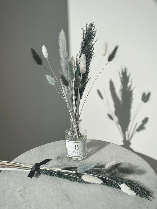Bloomfull Austen Diffuser with Dried Flowers