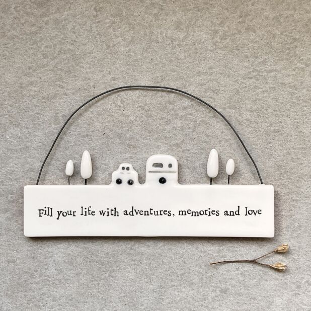 East Of India Porcelain Holly Special Memories By Little Big Party Co