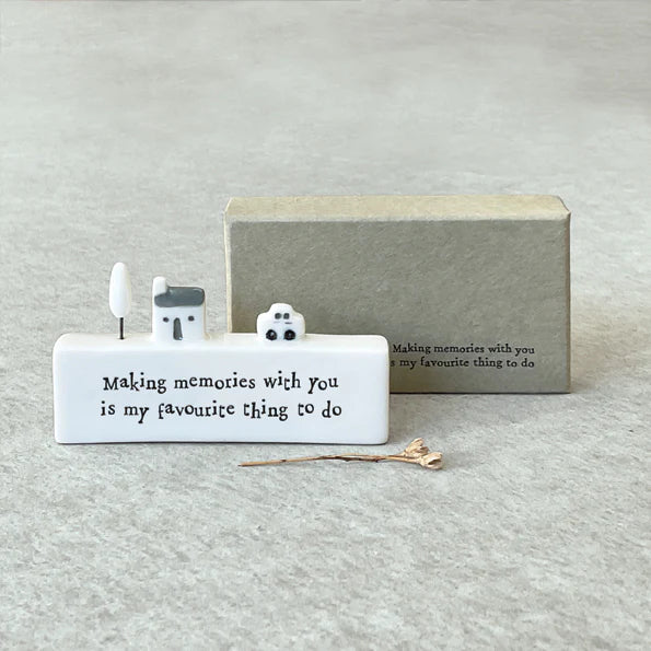 East Of India Porcelain Scene - Making Memories With You